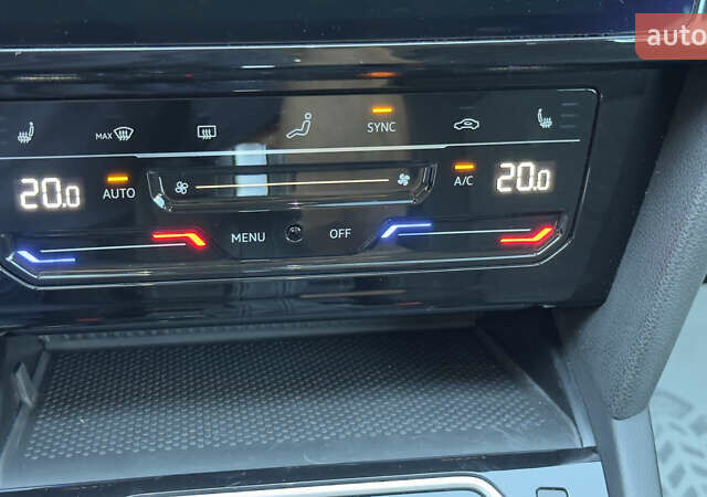 Серый Фольксваген Пассат, объемом двигателя 1.97 л и пробегом 175 тыс. км за 22741 $, фото 41 на Automoto.ua