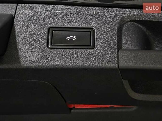 Сірий Фольксваген Пассат, об'ємом двигуна 2 л та пробігом 179 тис. км за 22990 $, фото 28 на Automoto.ua