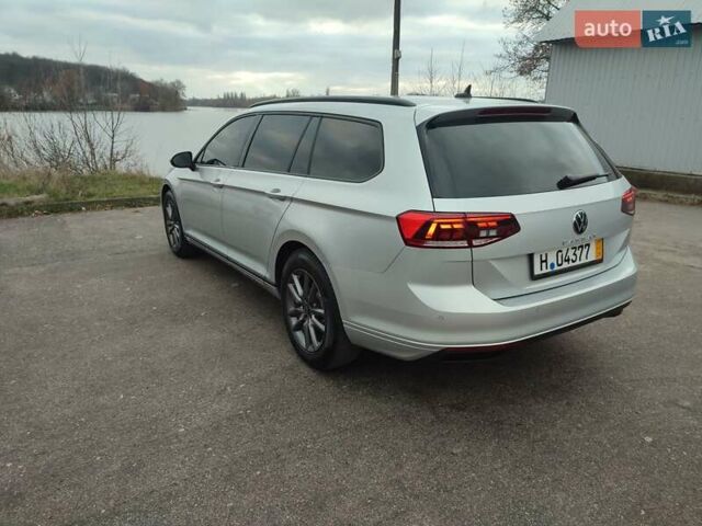 Серый Фольксваген Пассат, объемом двигателя 1.97 л и пробегом 210 тыс. км за 20000 $, фото 4 на Automoto.ua