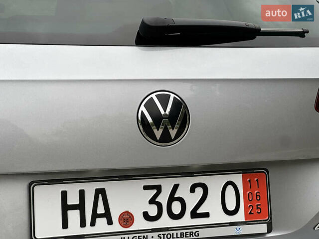 Серый Фольксваген Пассат, объемом двигателя 2 л и пробегом 181 тыс. км за 26499 $, фото 55 на Automoto.ua