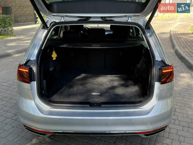 Сірий Фольксваген Пассат, об'ємом двигуна 1.4 л та пробігом 162 тис. км за 24999 $, фото 30 на Automoto.ua