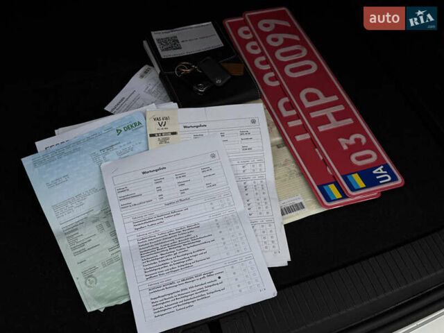 Сірий Фольксваген Пассат, об'ємом двигуна 2 л та пробігом 191 тис. км за 19777 $, фото 130 на Automoto.ua