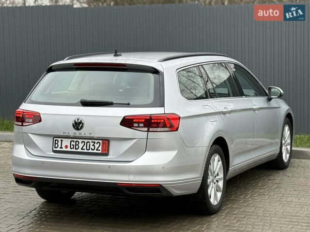 Сірий Фольксваген Пассат, об'ємом двигуна 2 л та пробігом 191 тис. км за 19777 $, фото 50 на Automoto.ua