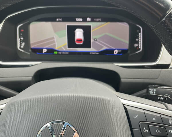 Серый Фольксваген Пассат, объемом двигателя 1.97 л и пробегом 214 тыс. км за 28500 $, фото 24 на Automoto.ua