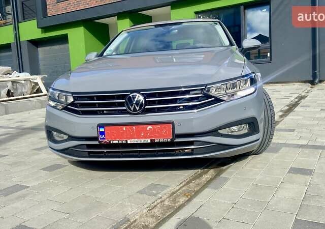 Серый Фольксваген Пассат, объемом двигателя 1.97 л и пробегом 182 тыс. км за 25999 $, фото 10 на Automoto.ua