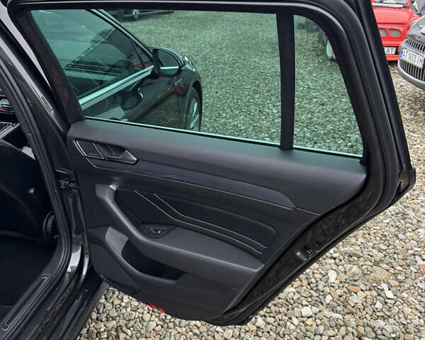 Серый Фольксваген Пассат, объемом двигателя 1.97 л и пробегом 179 тыс. км за 29999 $, фото 32 на Automoto.ua