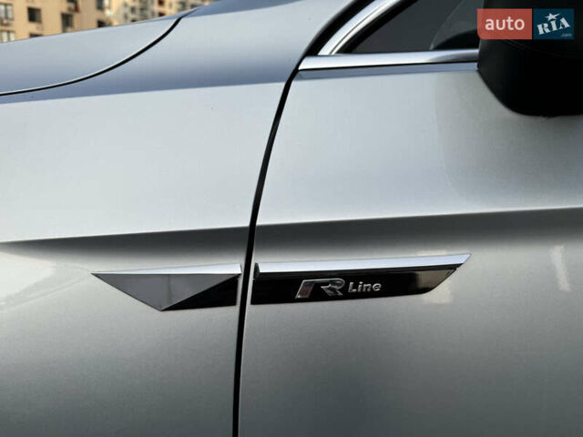 Серый Фольксваген Пассат, объемом двигателя 1.97 л и пробегом 31 тыс. км за 33399 $, фото 10 на Automoto.ua