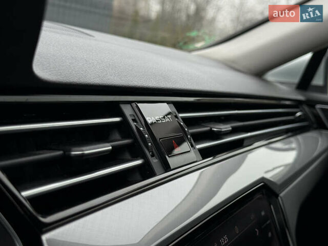 Сірий Фольксваген Пассат, об'ємом двигуна 2 л та пробігом 191 тис. км за 19777 $, фото 123 на Automoto.ua