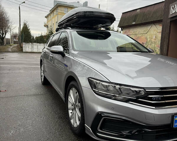 Серый Фольксваген Пассат, объемом двигателя 1.4 л и пробегом 52 тыс. км за 25000 $, фото 1 на Automoto.ua