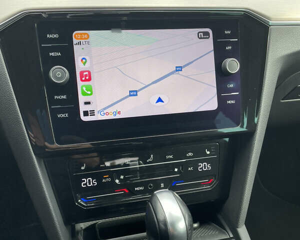 Серый Фольксваген Пассат, объемом двигателя 1.97 л и пробегом 214 тыс. км за 28500 $, фото 23 на Automoto.ua