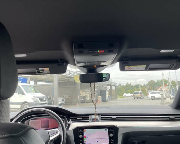 Серый Фольксваген Пассат, объемом двигателя 1.97 л и пробегом 214 тыс. км за 28500 $, фото 31 на Automoto.ua