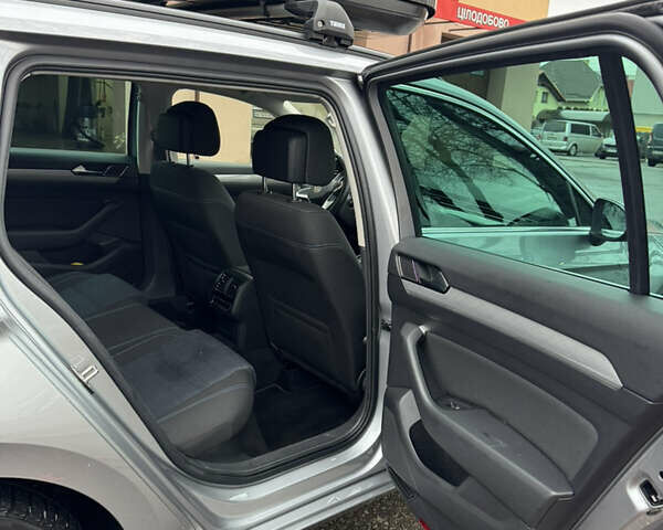 Серый Фольксваген Пассат, объемом двигателя 1.4 л и пробегом 52 тыс. км за 25000 $, фото 14 на Automoto.ua