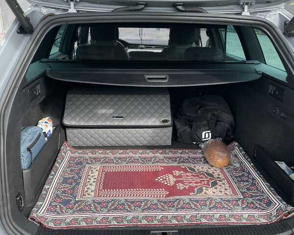 Серый Фольксваген Пассат, объемом двигателя 1.97 л и пробегом 214 тыс. км за 28500 $, фото 15 на Automoto.ua