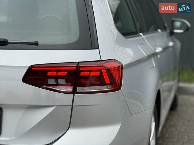 Сірий Фольксваген Пассат, об'ємом двигуна 2 л та пробігом 191 тис. км за 19777 $, фото 59 на Automoto.ua