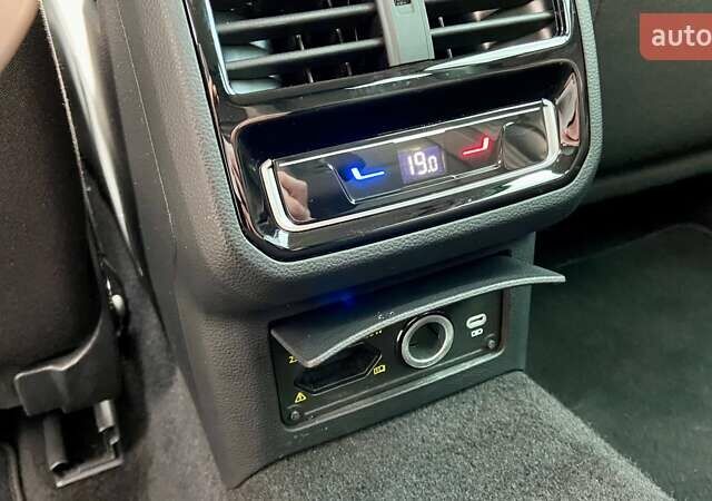 Серый Фольксваген Пассат, объемом двигателя 1.97 л и пробегом 182 тыс. км за 25999 $, фото 24 на Automoto.ua