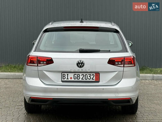 Сірий Фольксваген Пассат, об'ємом двигуна 2 л та пробігом 191 тис. км за 19777 $, фото 48 на Automoto.ua