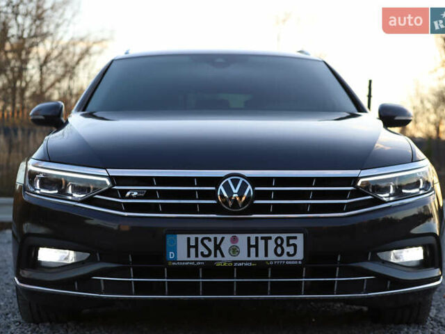 Серый Фольксваген Пассат, объемом двигателя 1.97 л и пробегом 65 тыс. км за 31900 $, фото 16 на Automoto.ua