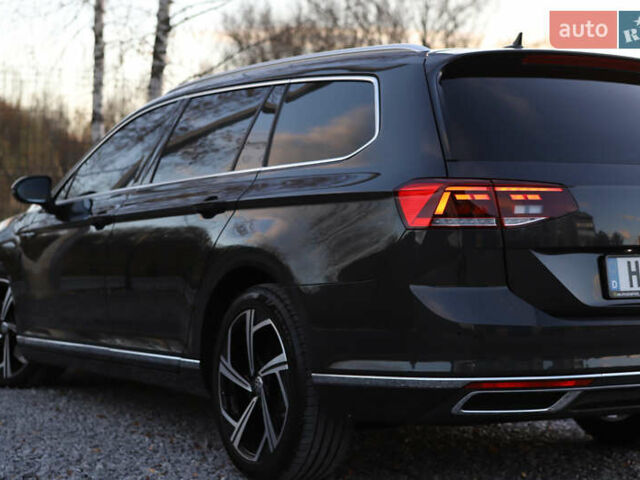 Серый Фольксваген Пассат, объемом двигателя 1.97 л и пробегом 65 тыс. км за 31900 $, фото 27 на Automoto.ua