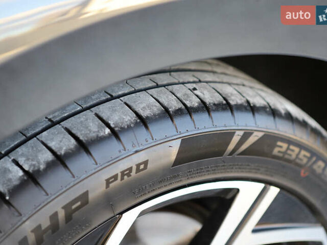 Серый Фольксваген Пассат, объемом двигателя 1.97 л и пробегом 65 тыс. км за 31900 $, фото 55 на Automoto.ua