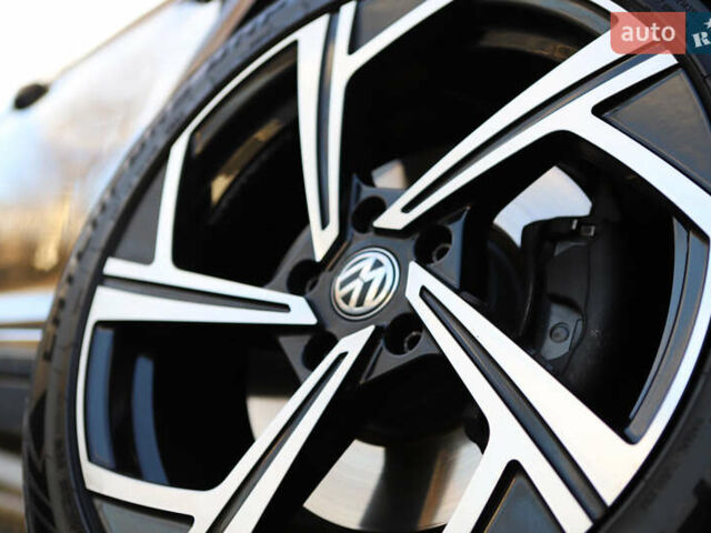 Серый Фольксваген Пассат, объемом двигателя 1.97 л и пробегом 65 тыс. км за 31900 $, фото 54 на Automoto.ua