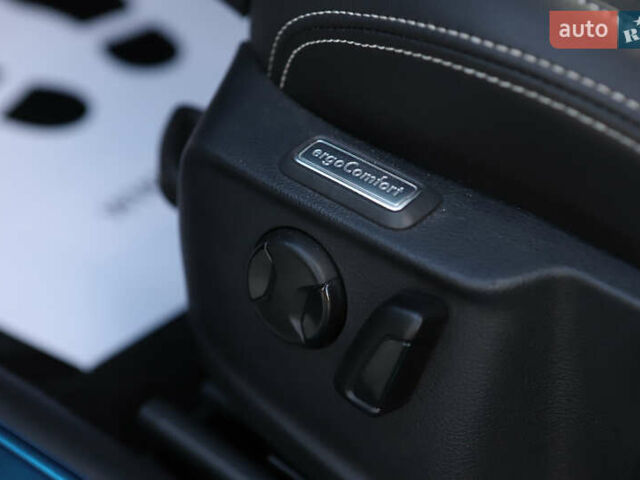 Серый Фольксваген Пассат, объемом двигателя 1.97 л и пробегом 65 тыс. км за 31900 $, фото 59 на Automoto.ua