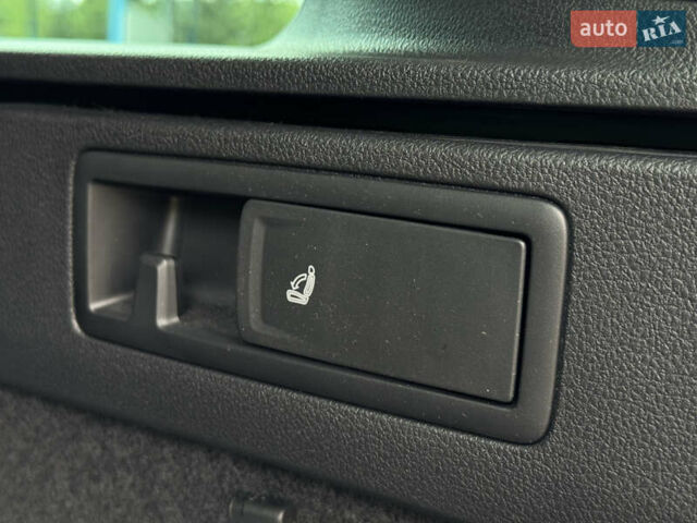 Серый Фольксваген Пассат, объемом двигателя 1.97 л и пробегом 30 тыс. км за 32999 $, фото 11 на Automoto.ua