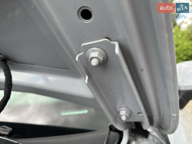 Серый Фольксваген Пассат, объемом двигателя 1.97 л и пробегом 30 тыс. км за 32999 $, фото 8 на Automoto.ua