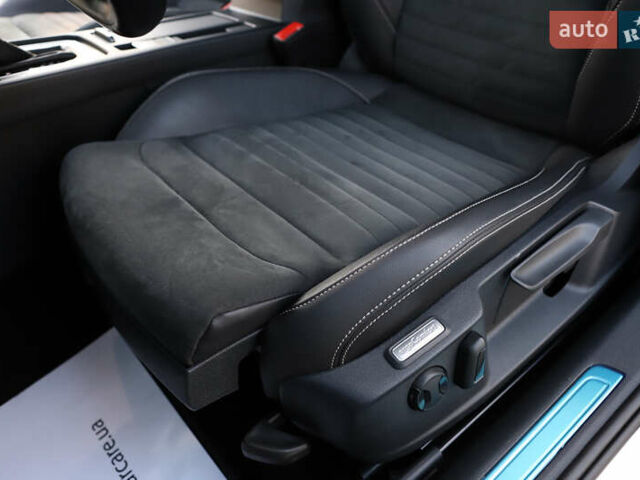 Серый Фольксваген Пассат, объемом двигателя 1.97 л и пробегом 65 тыс. км за 31900 $, фото 103 на Automoto.ua