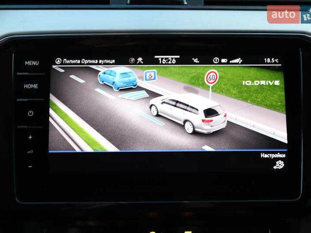 Серый Фольксваген Пассат, объемом двигателя 1.97 л и пробегом 65 тыс. км за 31900 $, фото 82 на Automoto.ua