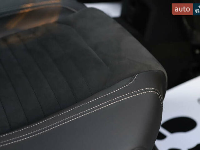 Серый Фольксваген Пассат, объемом двигателя 1.97 л и пробегом 65 тыс. км за 31900 $, фото 111 на Automoto.ua