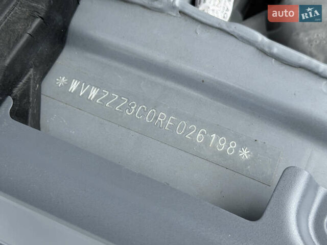 Серый Фольксваген Пассат, объемом двигателя 1.97 л и пробегом 30 тыс. км за 32999 $, фото 9 на Automoto.ua