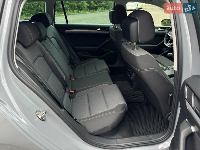 Серый Фольксваген Пассат, объемом двигателя 1.97 л и пробегом 30 тыс. км за 32999 $, фото 25 на Automoto.ua