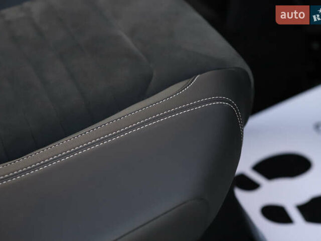 Серый Фольксваген Пассат, объемом двигателя 1.97 л и пробегом 65 тыс. км за 31900 $, фото 113 на Automoto.ua