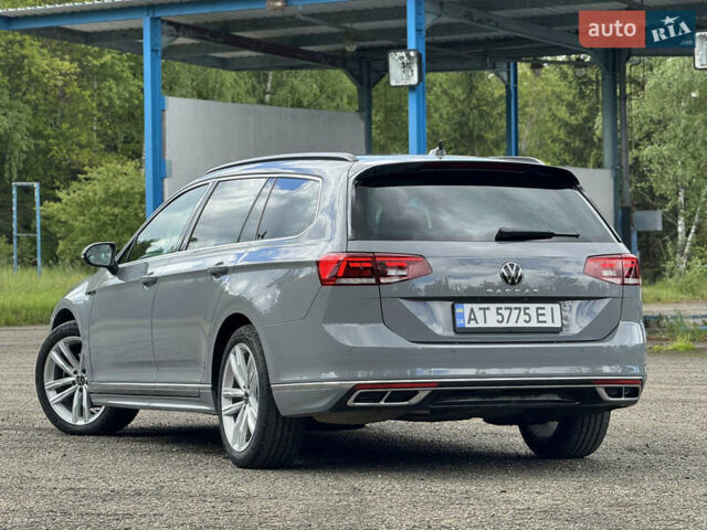 Серый Фольксваген Пассат, объемом двигателя 1.97 л и пробегом 30 тыс. км за 32999 $, фото 2 на Automoto.ua