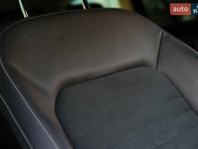 Серый Фольксваген Пассат, объемом двигателя 1.97 л и пробегом 65 тыс. км за 31900 $, фото 99 на Automoto.ua