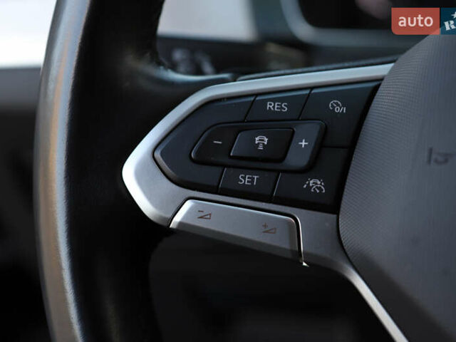 Серый Фольксваген Пассат, объемом двигателя 1.97 л и пробегом 65 тыс. км за 31900 $, фото 64 на Automoto.ua