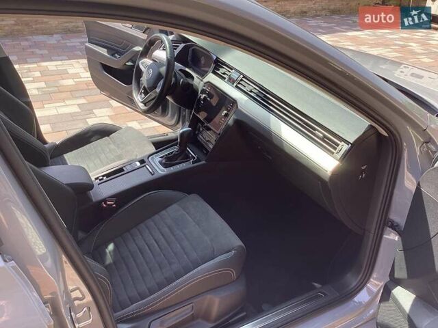 Серый Фольксваген Пассат, объемом двигателя 2 л и пробегом 21 тыс. км за 36500 $, фото 19 на Automoto.ua