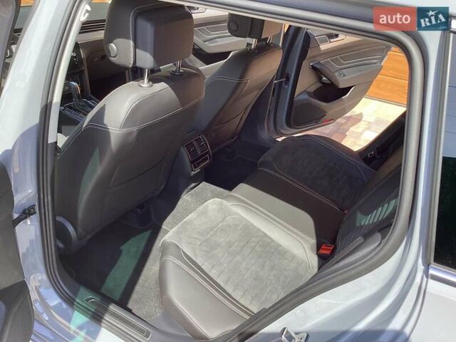 Серый Фольксваген Пассат, объемом двигателя 2 л и пробегом 21 тыс. км за 36500 $, фото 16 на Automoto.ua