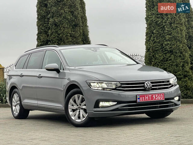 Серый Фольксваген Пассат, объемом двигателя 2 л и пробегом 105 тыс. км за 23599 $, фото 2 на Automoto.ua
