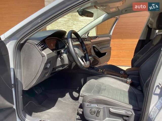 Серый Фольксваген Пассат, объемом двигателя 2 л и пробегом 21 тыс. км за 36500 $, фото 21 на Automoto.ua