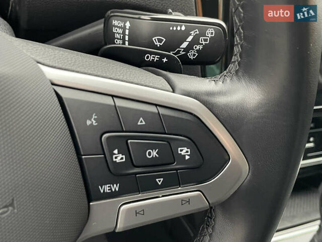 Серый Фольксваген Пассат, объемом двигателя 2 л и пробегом 105 тыс. км за 23599 $, фото 82 на Automoto.ua