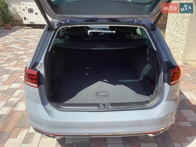 Серый Фольксваген Пассат, объемом двигателя 2 л и пробегом 21 тыс. км за 36500 $, фото 6 на Automoto.ua