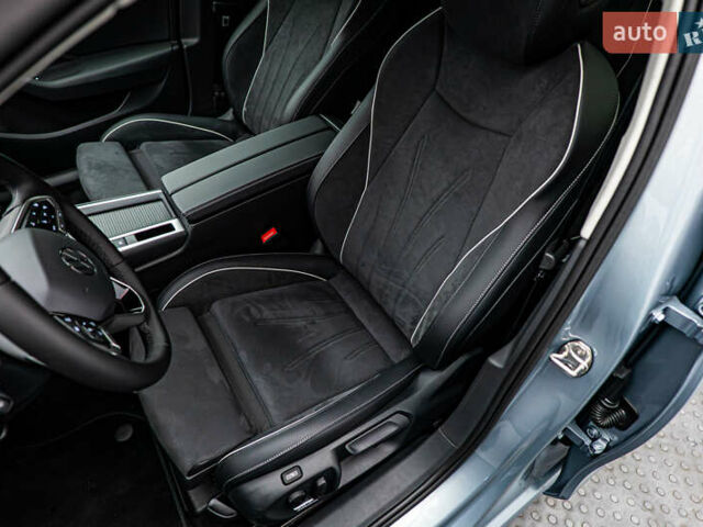 Серый Фольксваген Пассат, объемом двигателя 1.5 л и пробегом 1 тыс. км за 42691 $, фото 11 на Automoto.ua