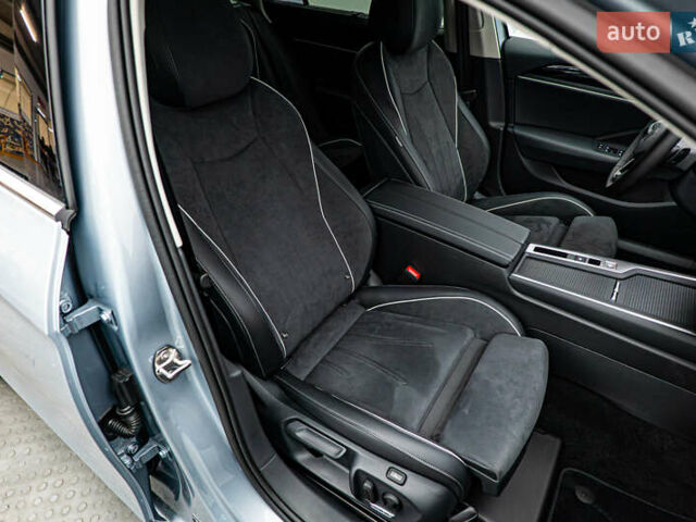 Серый Фольксваген Пассат, объемом двигателя 1.5 л и пробегом 1 тыс. км за 42691 $, фото 20 на Automoto.ua