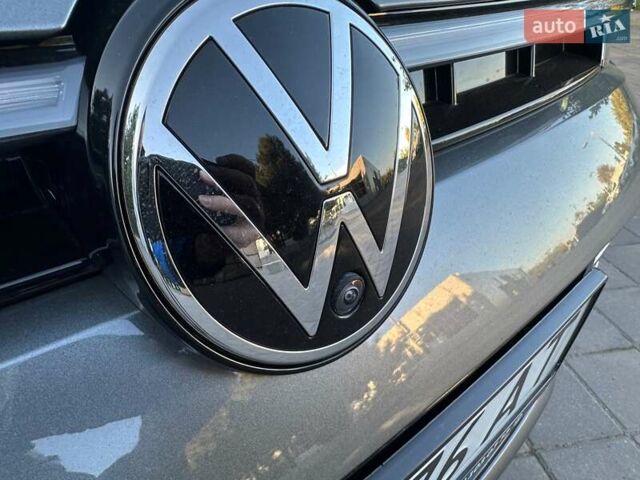 Серый Фольксваген Пассат, объемом двигателя 1.98 л и пробегом 5 тыс. км за 45970 $, фото 23 на Automoto.ua