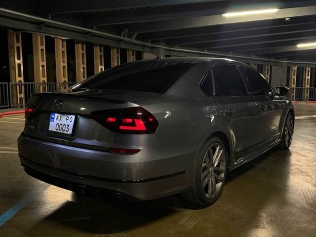 Сірий Фольксваген Пассат, об'ємом двигуна 1.8 л та пробігом 140 тис. км за 15000 $, фото 2 на Automoto.ua