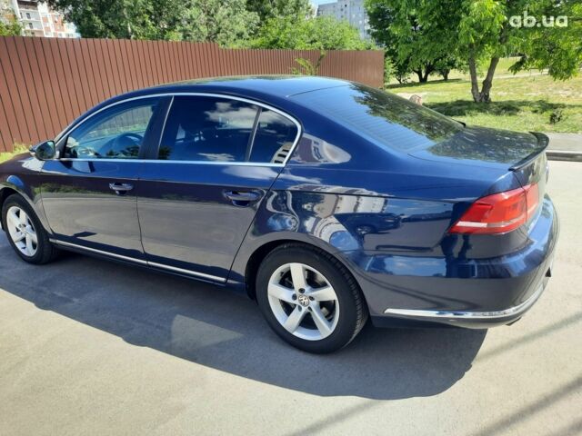 Синій Фольксваген Пассат, об'ємом двигуна 0 л та пробігом 283 тис. км за 11400 $, фото 5 на Automoto.ua