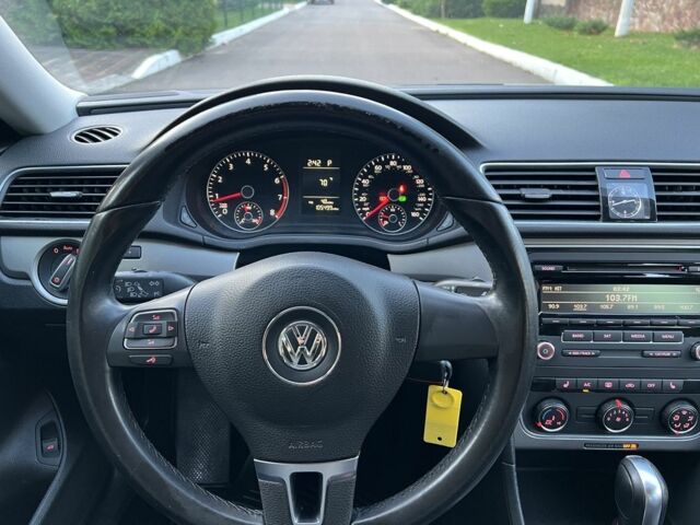 Синій Фольксваген Пассат, об'ємом двигуна 1.8 л та пробігом 168 тис. км за 8700 $, фото 23 на Automoto.ua