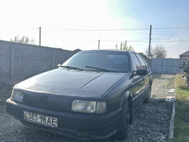 Синий Фольксваген Пассат, объемом двигателя 1.8 л и пробегом 290 тыс. км за 1200 $, фото 8 на Automoto.ua