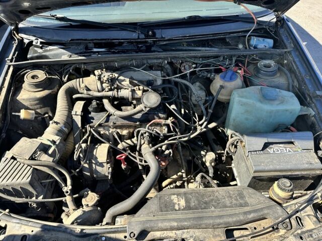 Синий Фольксваген Пассат, объемом двигателя 1.8 л и пробегом 330 тыс. км за 1900 $, фото 3 на Automoto.ua